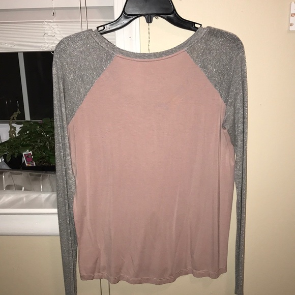 American Eagle long sleeve - Picture 2 of 2